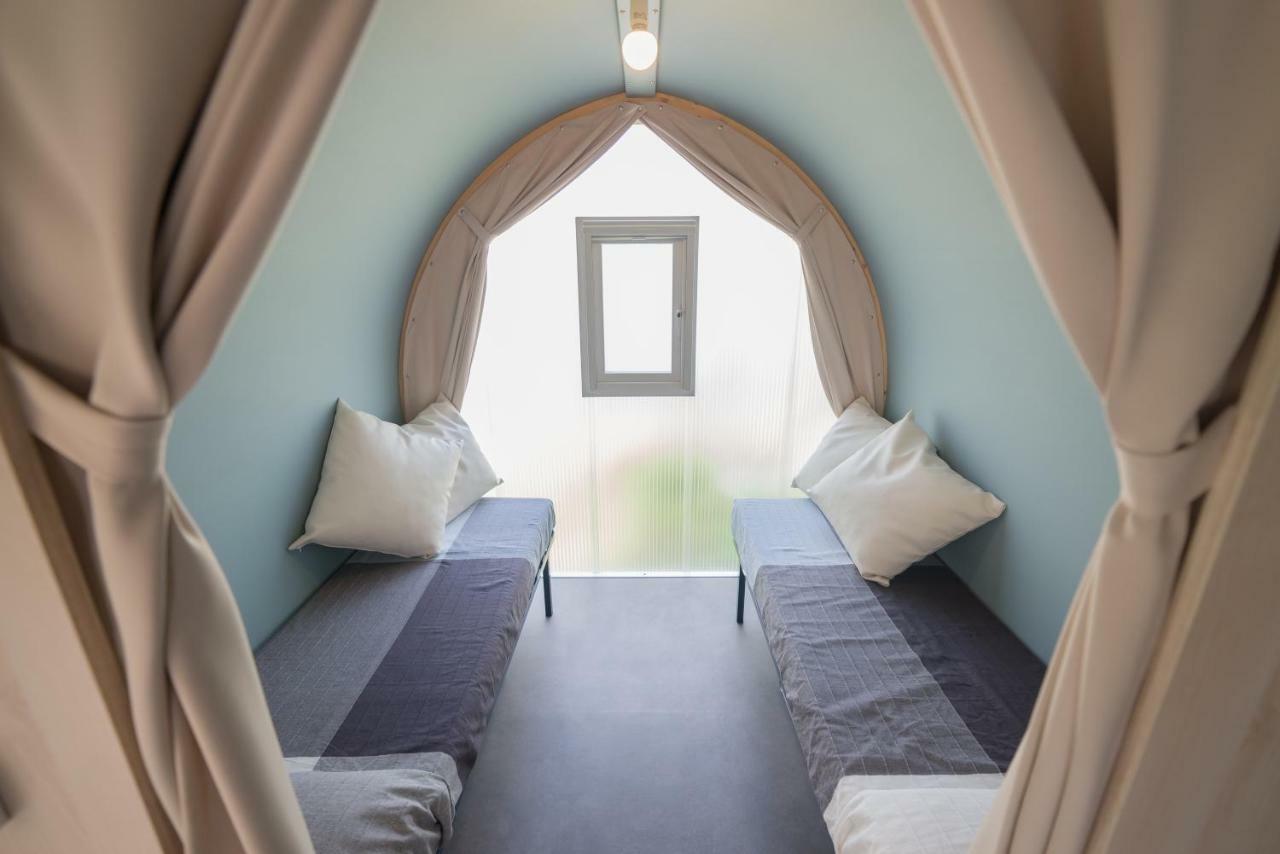 מלון Moniga del Garda Camping Porto Srl מראה חיצוני תמונה